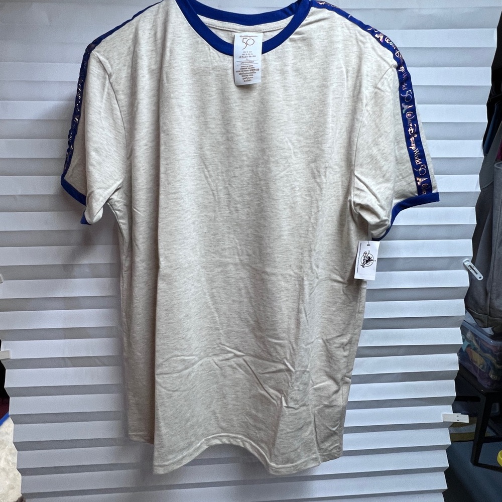 NEW, Disney Walt Disney World 50 Cream and Blue Short Sleeve Tee
